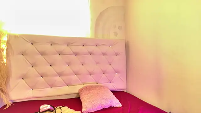 tatixxxvega online show from February 2026 01:30:01 PM