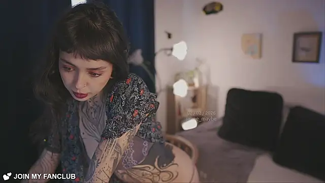 Snapshot of janne_maybe chatting on February 2026 04:28:01 PM janne maybe online show from February 2026 04:28:01 PM