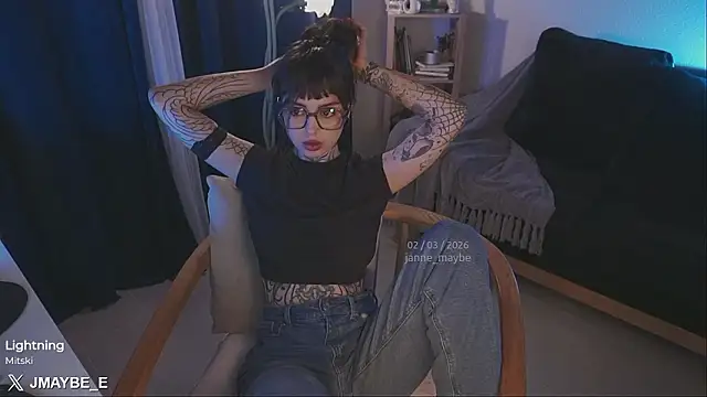 Snapshot of janne_maybe chatting on March 2026 09:00:01 PM janne maybe online show from March 2026 09:00:01 PM