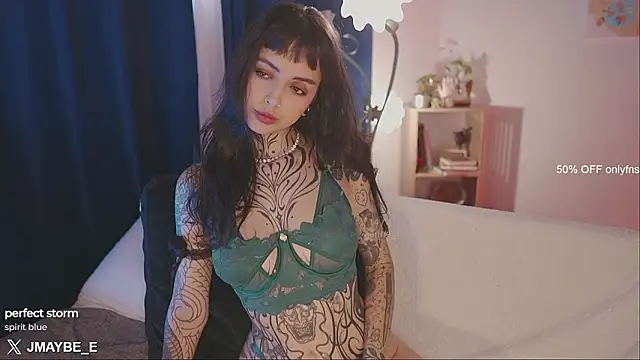 Snapshot of janne_maybe chatting on January 2026 10:13:01 PM janne maybe online show from January 2026 10:13:01 PM