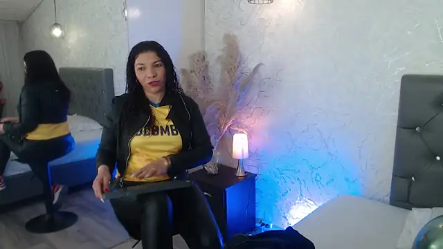 Serena Houstonn online show from July 2026 10:44:02 AM