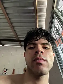 Axel-Mejia online show from February 2026 06:50:01 PM