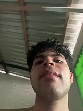 Axel-Mejia online show from April 2026 08:27:01 PM