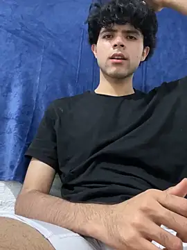 Axel-Mejia online show from November 2025 02:36:02 AM