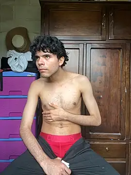 Axel-Mejia online show from October 2025 02:47:02 PM