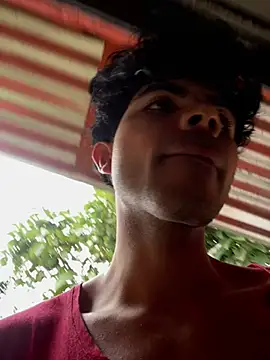 Snapshot of Axel-Mejia chatting on May 2026 04:24:01 PM Axel-Mejia online show from May 2026 04:24:01 PM