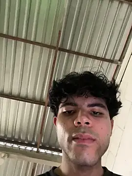 Snapshot of Axel-Mejia chatting on April 2026 09:06:02 PM Axel-Mejia online show from April 2026 09:06:02 PM