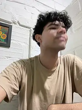 Axel-Mejia online show from April 2026 01:12:02 AM