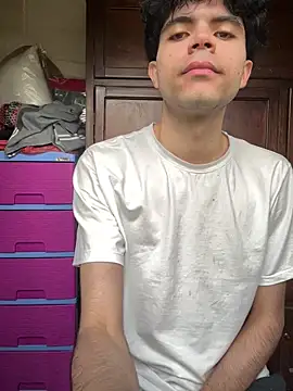 Axel-Mejia online show from February 2026 12:45:01 PM