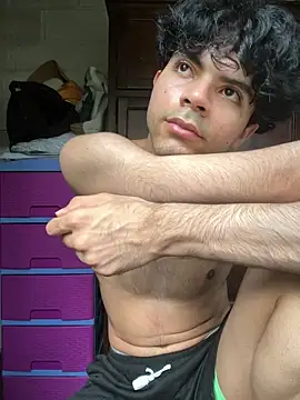 Snapshot of Axel-Mejia chatting on June 2026 07:51:02 PM Axel-Mejia online show from June 2026 07:51:02 PM