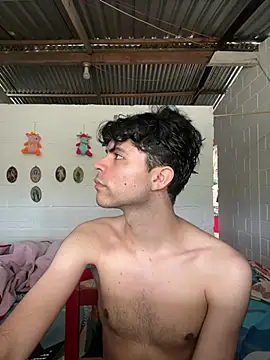 Snapshot of Axel-Mejia chatting on June 2026 02:34:01 PM Axel-Mejia online show from June 2026 02:34:01 PM