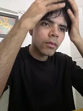 Axel-Mejia online show from April 2026 07:39:02 PM