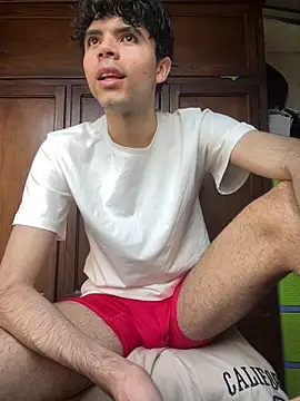 Axel-Mejia online show from December 2025 07:49:02 PM