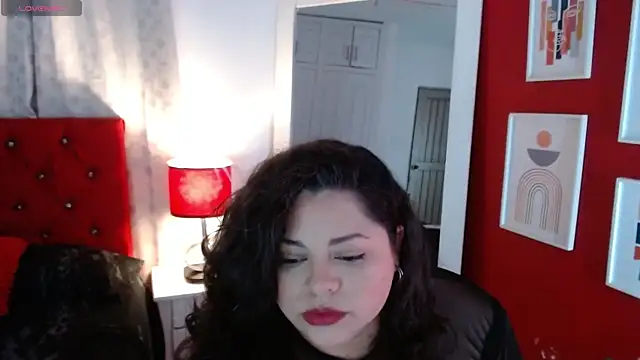 merly chica online show from December 2025 12:59:02 PM