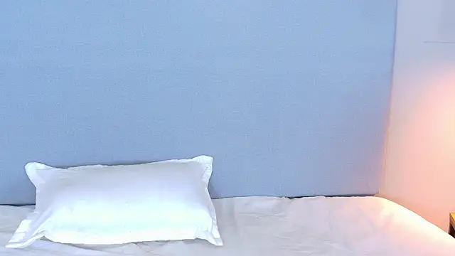 LexyQuin online show from November 2025 12:31:01 PM