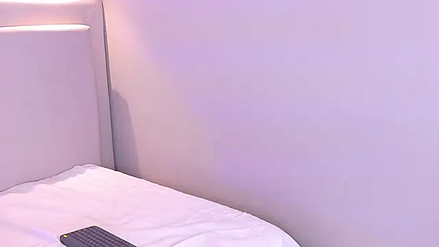 LexyQuin online show from November 2025 02:00:01 PM