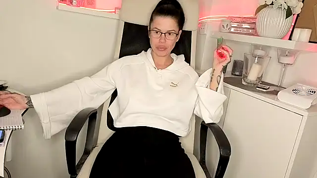 sexygilf82 online show from March 2026 09:03:01 PM