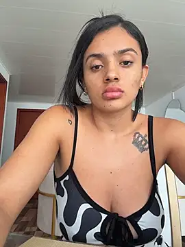 AnaaFaith  online show from April 2026 07:07:02 PM