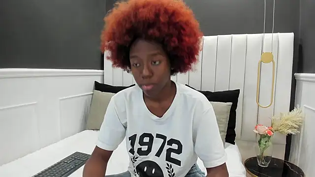  emma willliams  online show from September 2025 02:17:01 PM