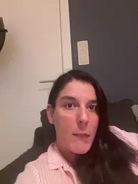 Snapshot of hottyFcup chatting on October 2025 06:29:02 PM hottyFcup online show from October 2025 06:29:02 PM