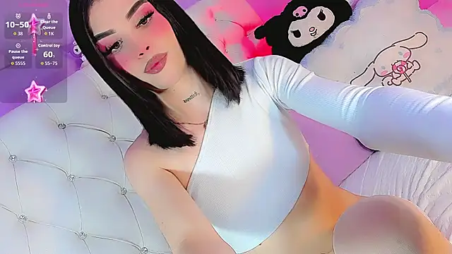 Snapshot of Cattleya_White_ll chatting on July 2026 09:12:01 PM Cattleya White ll online show from July 2026 09:12:01 PM
