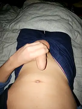 Snapshot of NonDirloAllaMamma chatting on October 2025 01:57:02 PM NonDirloAllaMamma online show from October 2025 01:57:02 PM