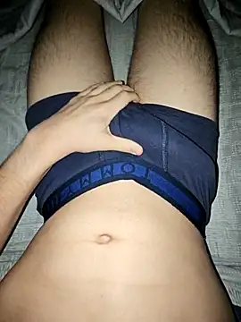 Snapshot of NonDirloAllaMamma chatting on October 2025 07:48:01 PM NonDirloAllaMamma online show from October 2025 07:48:01 PM