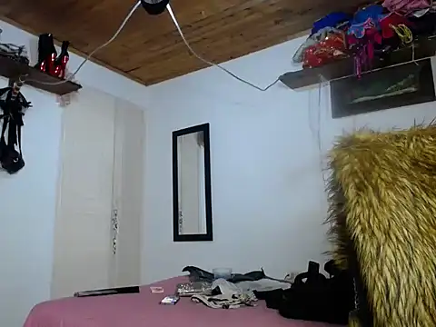 sashastarfire online show from November 2025 10:09:01 AM