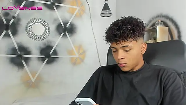 Snapshot of Manuel_Mateus1 chatting on September 2025 01:43:01 PM Manuel Mateus1 online show from September 2025 01:43:01 PM