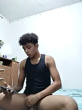 Snapshot of Manuel_Mateus1 chatting on October 2025 01:18:02 AM Manuel Mateus1 online show from October 2025 01:18:02 AM