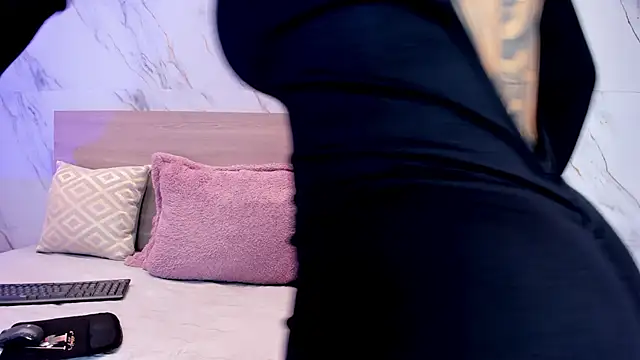 Snapshot of sofiagomez__ chatting on January 2026 06:03:02 PM sofiagomez online show from January 2026 06:03:02 PM