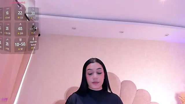 sofiagomez   online show from May 2026 06:13:02 PM