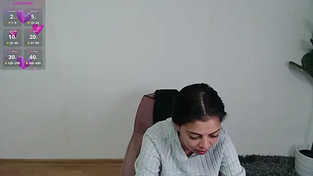 LadyLiia online show from May 2026 03:34:01 AM