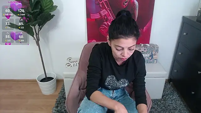 LadyLiia online show from April 2026 04:30:01 AM