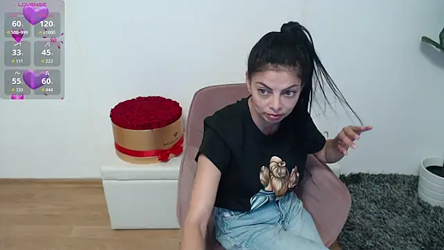 LadyLiia online show from May 2026 03:35:01 AM