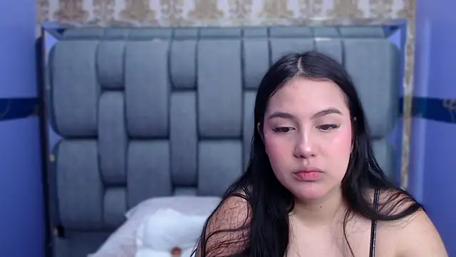 ValentinaMillers  online show from September 2025 11:23:01 AM