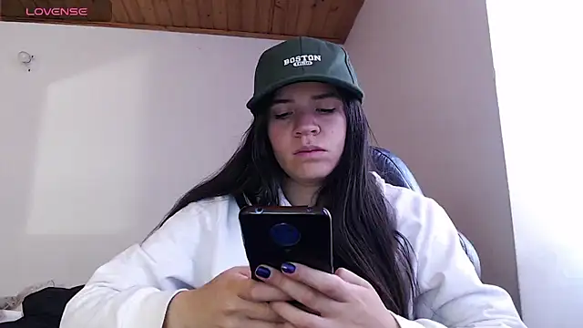 Skylar Serenity online show from November 2025 02:49:01 PM