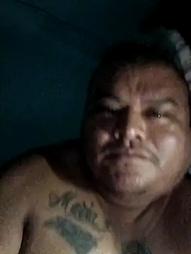 Liendro online show from November 2025 07:19:01 AM