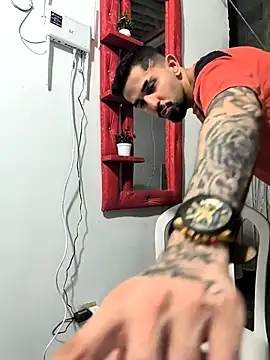 giannis090 online show from October 2025 08:42:01 PM