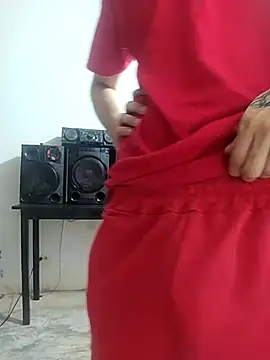 giannis090 online show from September 2025 09:36:02 PM