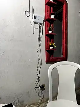 giannis090 online show from October 2025 05:24:01 PM