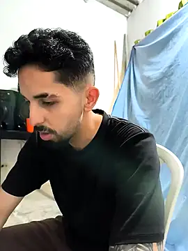 giannis090 online show from September 2025 09:43:01 PM