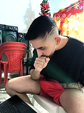 giannis090 online show from December 2025 09:20:02 PM