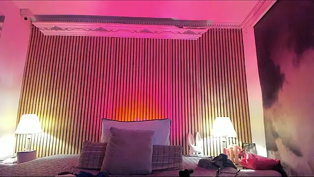 keeyla stone online show from December 2025 12:15:02 AM