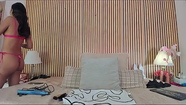 keeyla stone online show from November 2025 10:57:02 PM