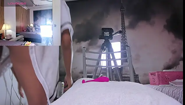 keeyla stone online show from February 2026 11:48:01 PM