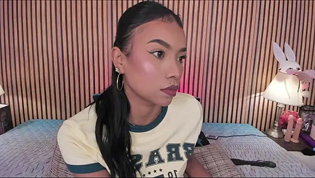 keeyla stone online show from February 2026 09:56:02 PM