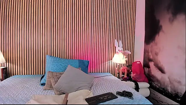 keeyla stone online show from February 2026 01:24:02 AM