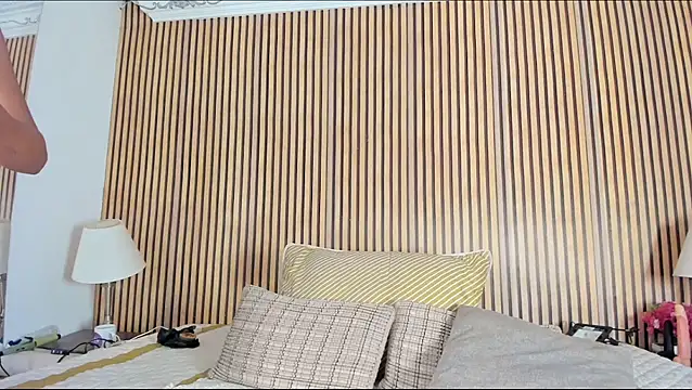 keeyla stone online show from October 2025 07:20:02 AM