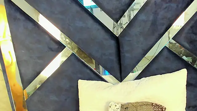 VanessaHard as online show from January 2026 08:05:01 PM